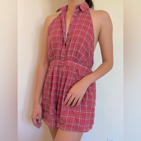 BACKLESS RED ROMPER - Picture 4 of 4